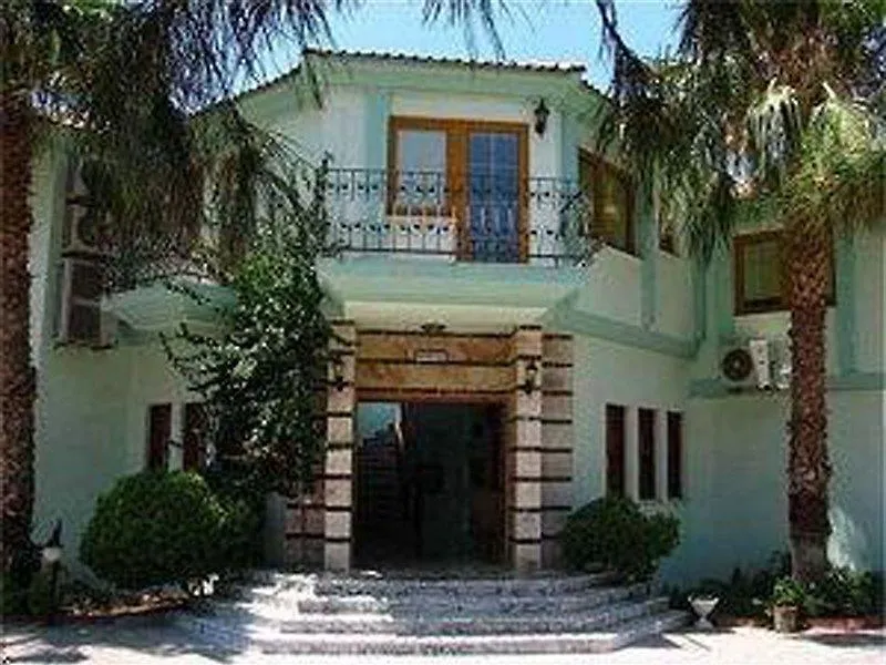Dorian Hotel Ölüdeniz 2*,